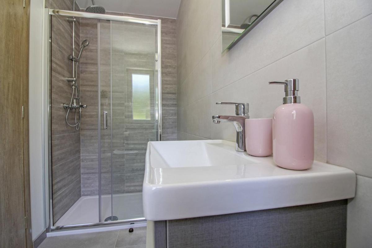 Natascha In Pamici - Haus Fuer 6 Personen Villa Zminj ภายนอก รูปภาพ